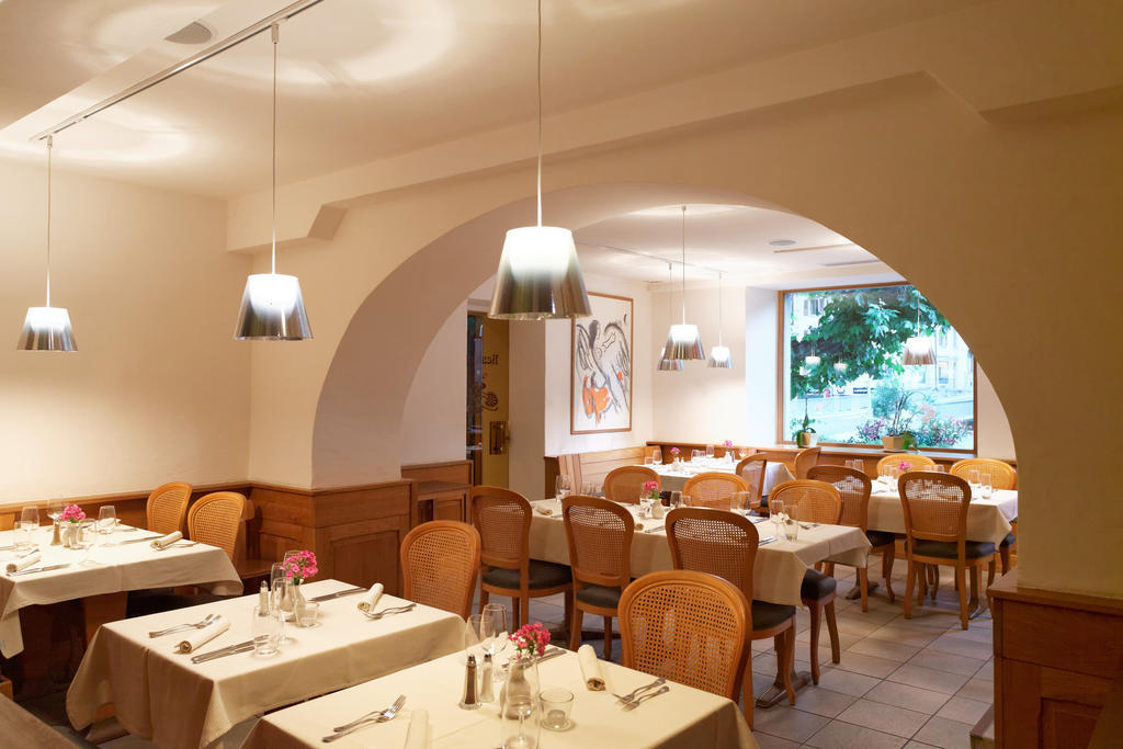 Hotel Restaurant Le Gietroz Le Châble Exterior foto