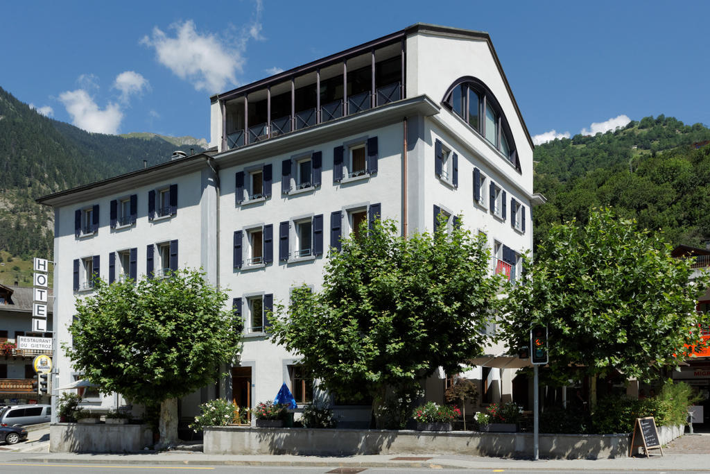 Hotel Restaurant Le Gietroz Le Châble Exterior foto